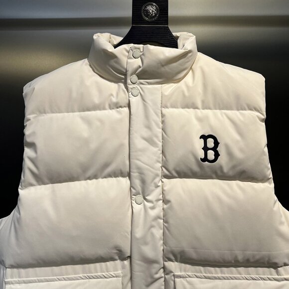 White MLB Down Vest - Picture 3 of 9